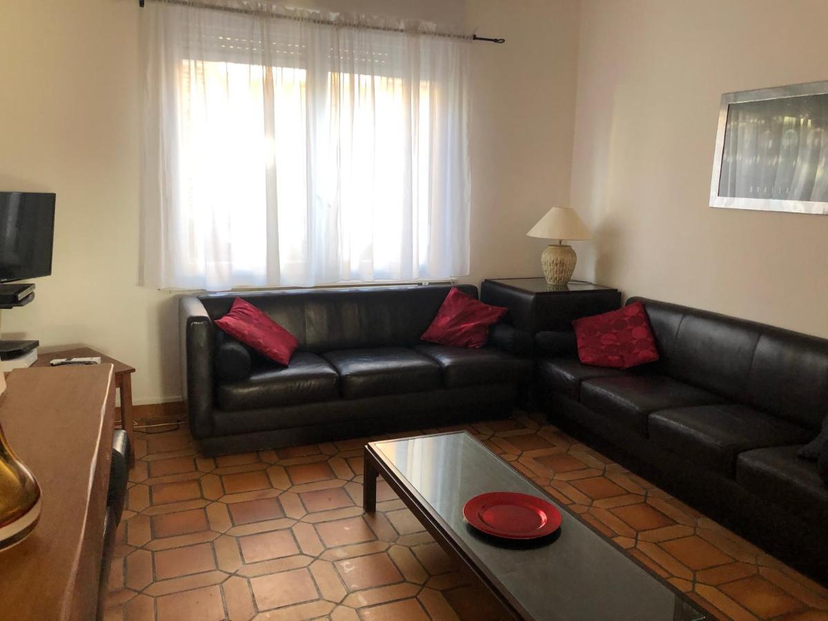 Spacious Quentoinise Town House Сен-Кантен Екстериор снимка